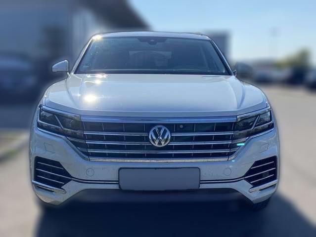 Volkswagen Touareg 3.0 TDI 4-MOTION ELEGANCE DYNAUDIO+STAND